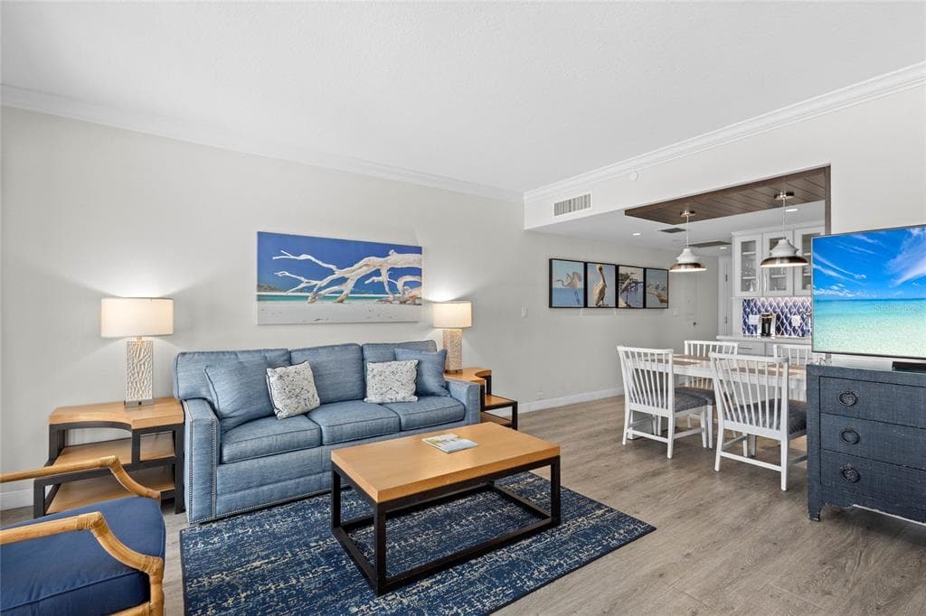 250 SANDS POINT ROAD 5106 photo 5