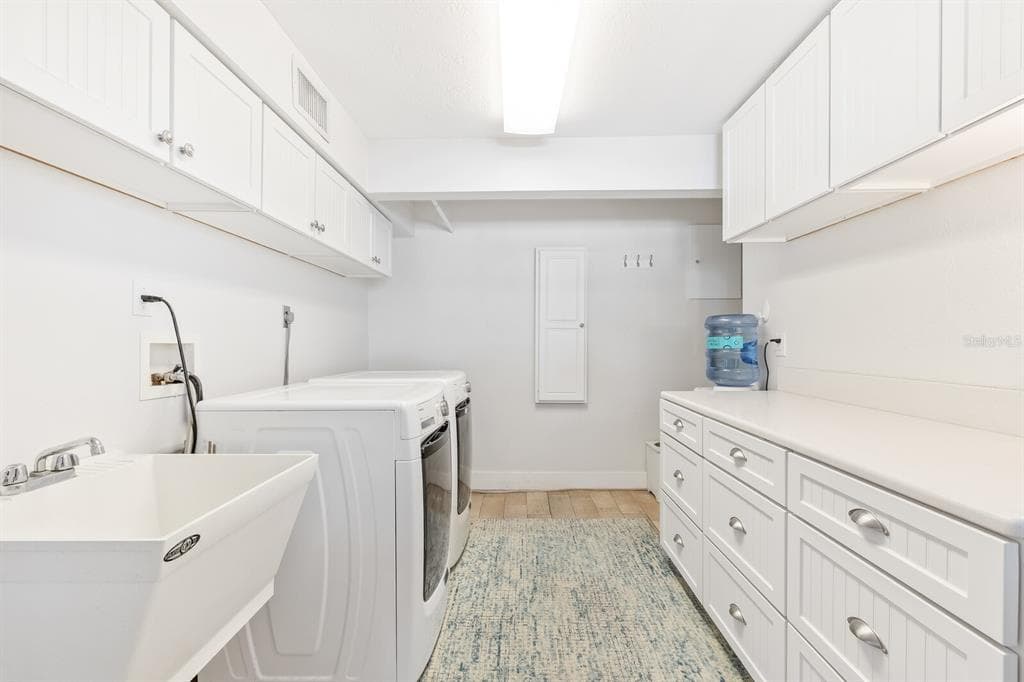 161 1ST STREET E photo 19