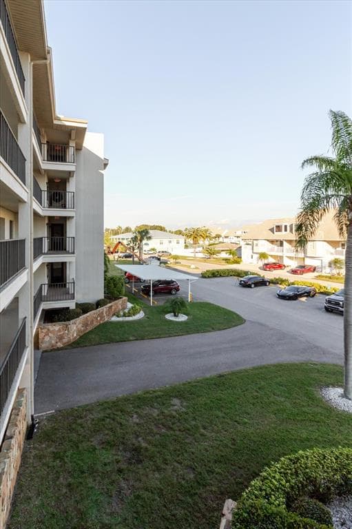 8211 BRENT STREET 828 photo 23