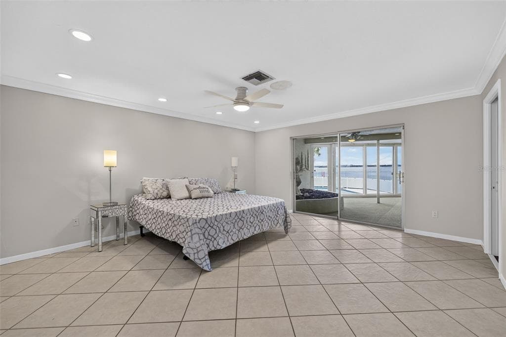 891 ISLAND WAY photo 22