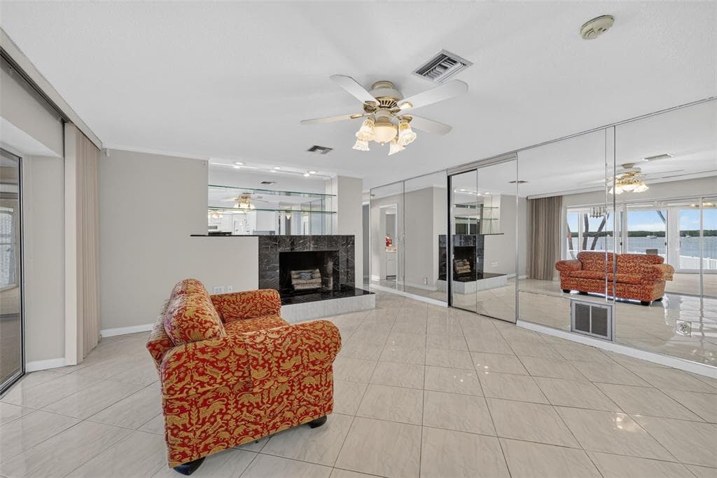 891 ISLAND WAY photo 25