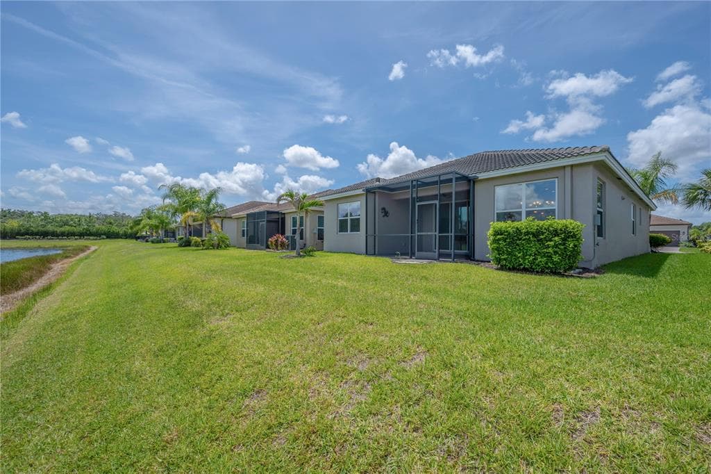 15433 SANTA POLA DRIVE photo 23