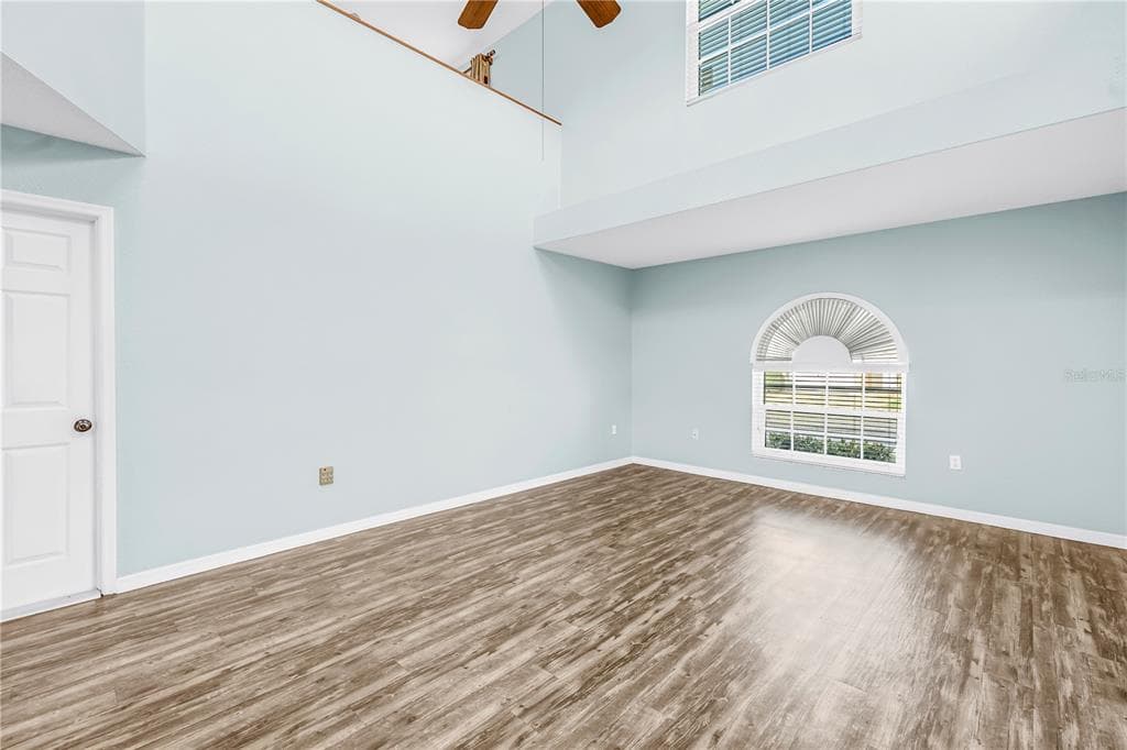 9049 ANTIGUA DRIVE photo 14