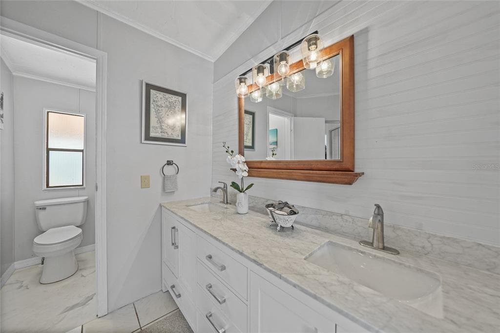 495 SCHOONER STREET photo 23