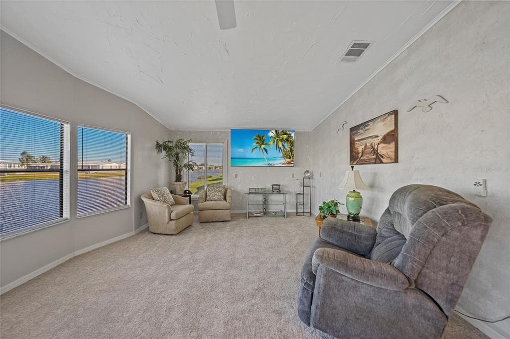 495 SCHOONER STREET photo 12