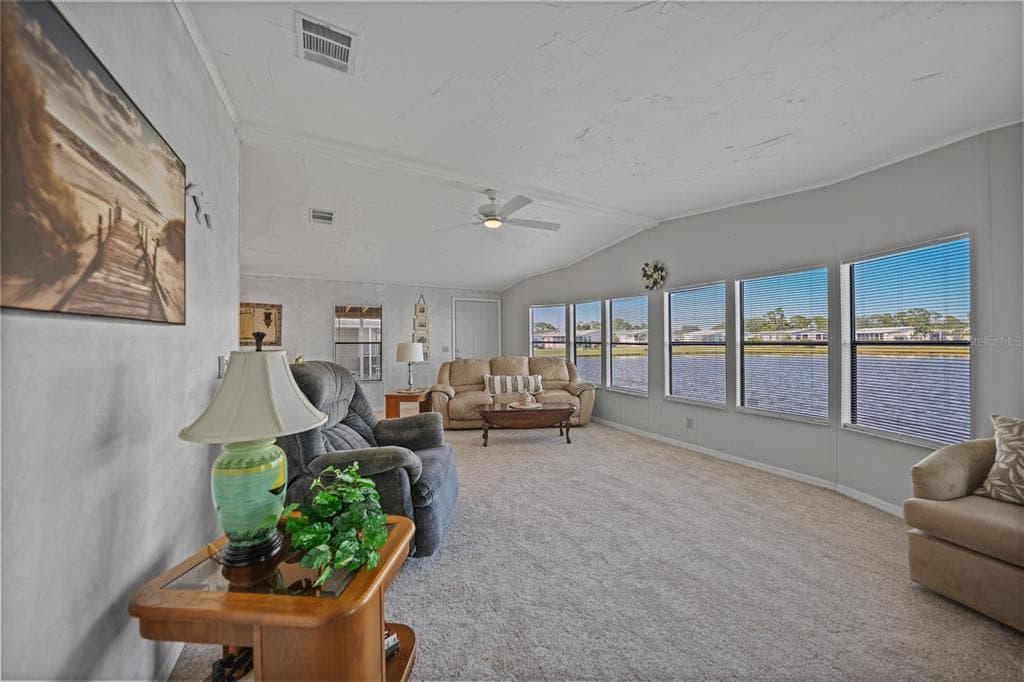 495 SCHOONER STREET photo 5