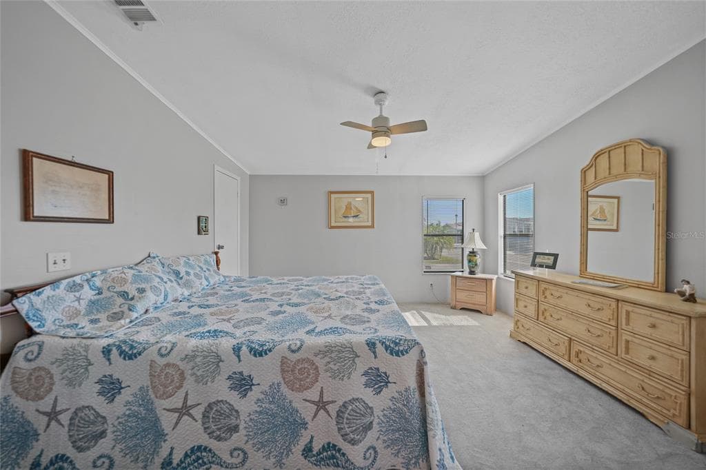 495 SCHOONER STREET photo 20