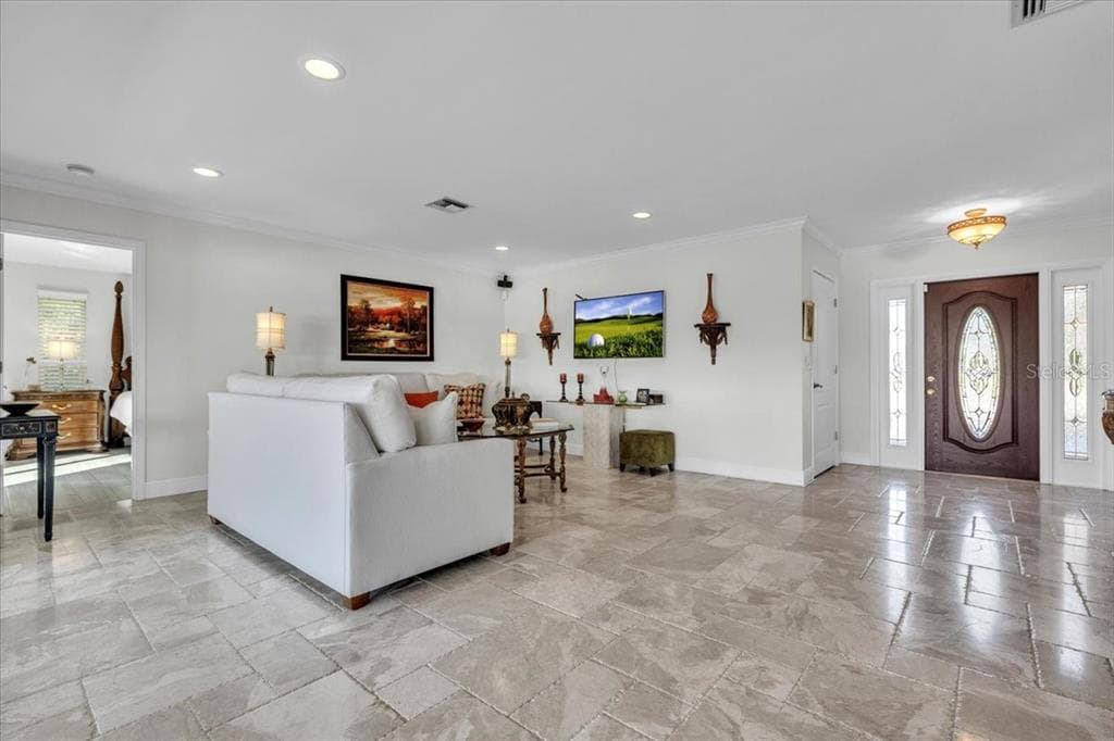 1109 APPIAN DRIVE photo 6