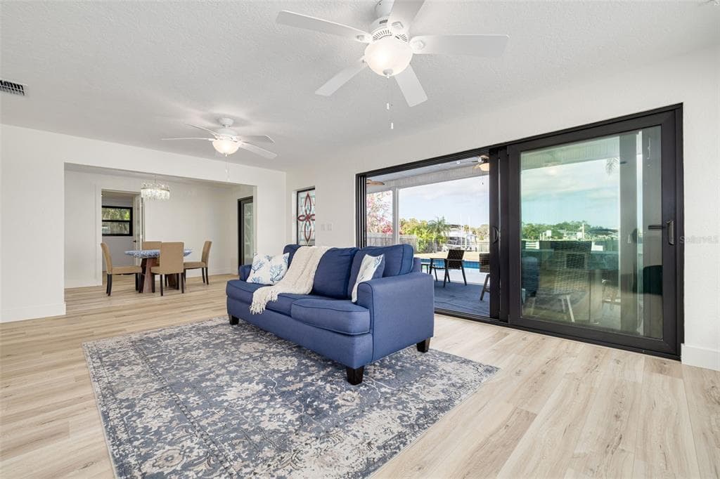 5531 MANATEE POINT DRIVE photo 13