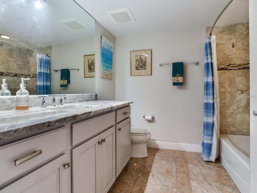 5353 GULF BOULEVARD B202 photo 11