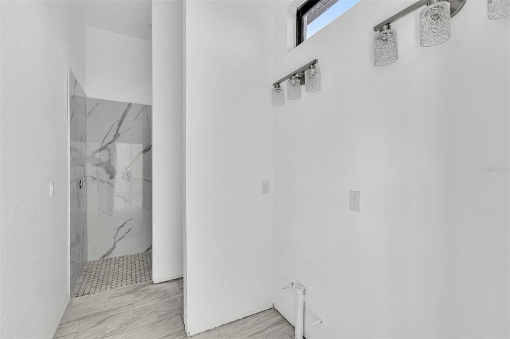 15116 BRAINBRIDGE CIRCLE photo 17
