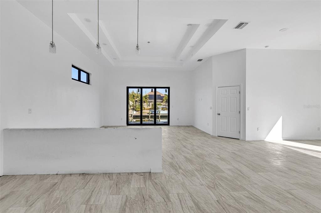 15116 BRAINBRIDGE CIRCLE photo 14