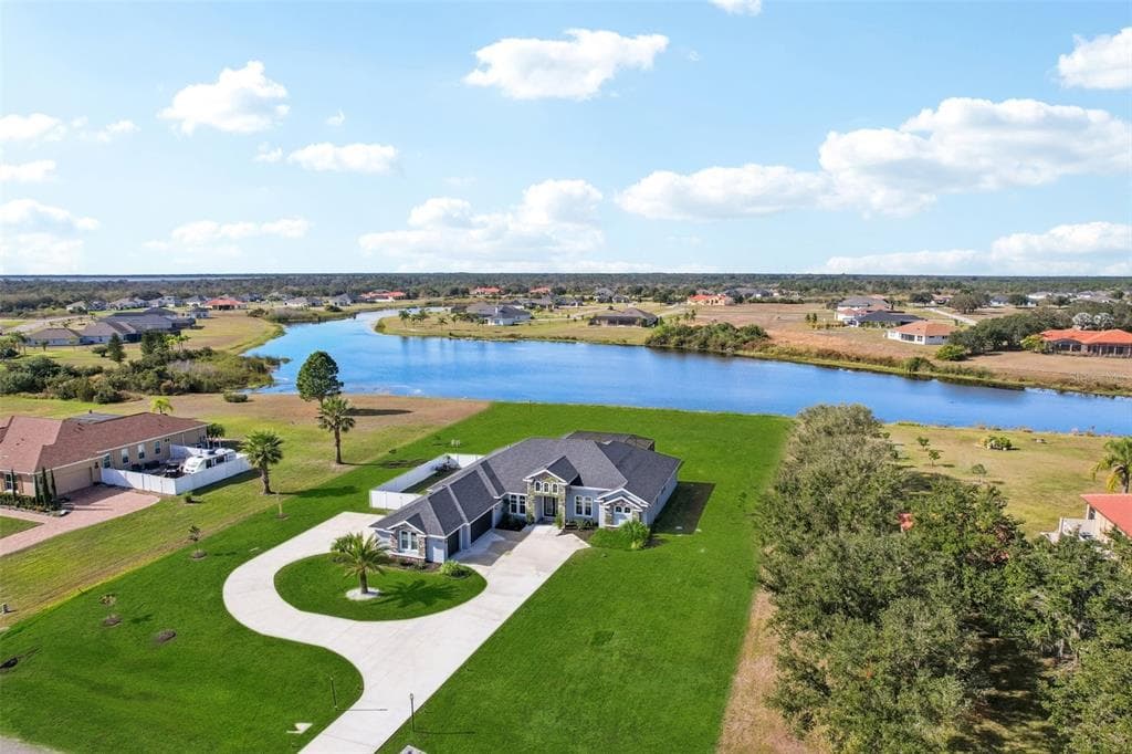 5027 LAKE TOSCANA DRIVE photo 4
