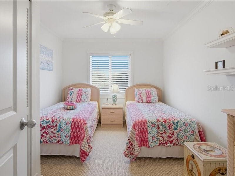 8911 MIDNIGHT PASS ROAD 208 photo 23