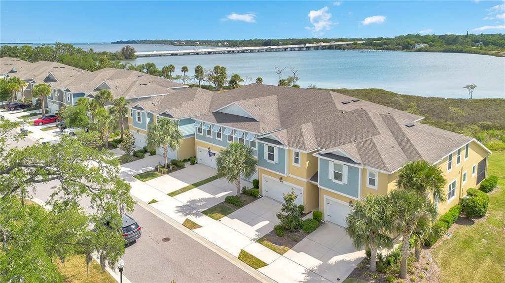 9009 PALM KEY AVENUE photo 2