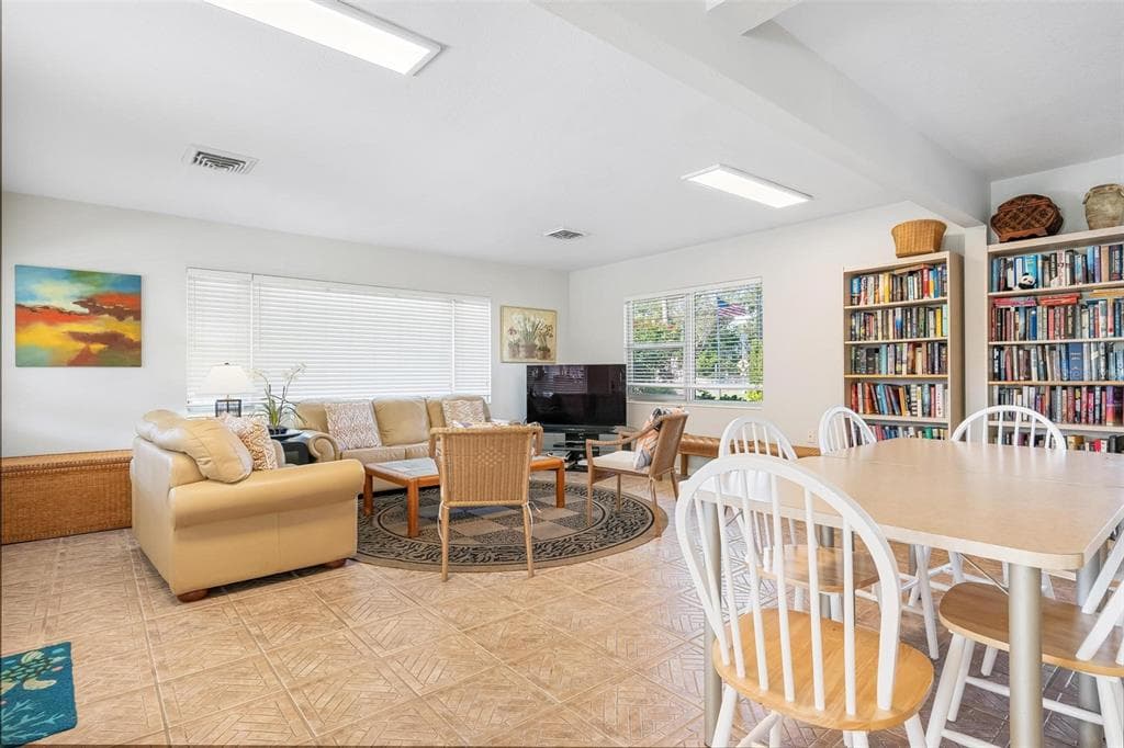 5260 GULF OF MEXICO DRIVE 403 photo 25