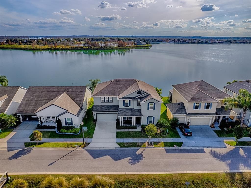 417 BLUE CYPRESS DRIVE 1