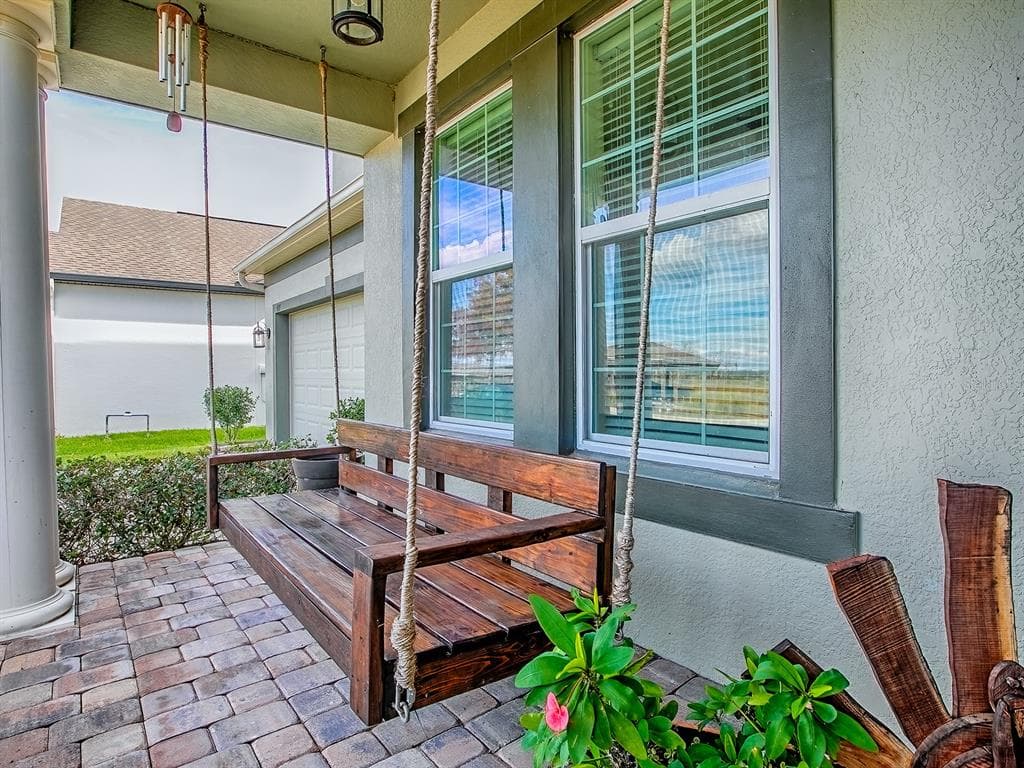 417 BLUE CYPRESS DRIVE 4