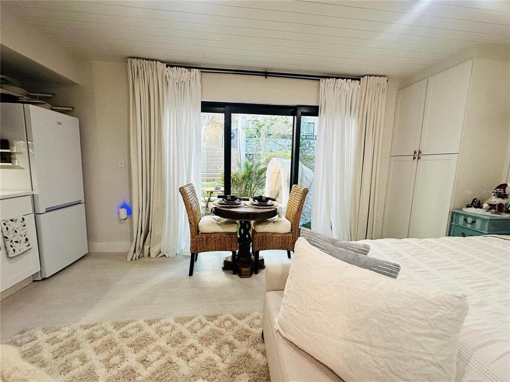 1555 TARPON CENTER DRIVE 135 photo 10