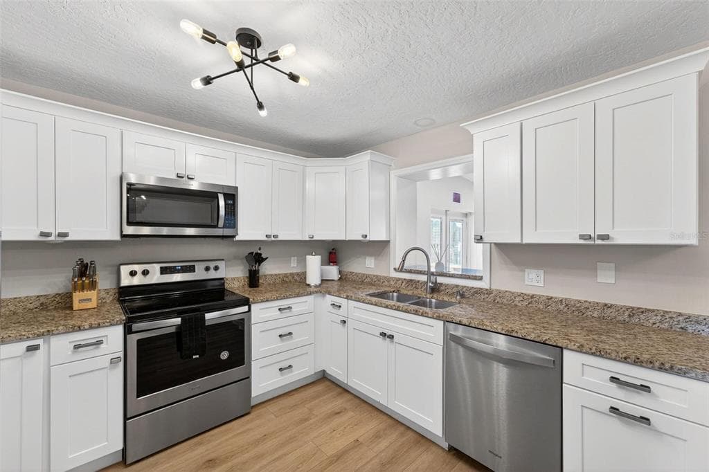 113 DELEON ROAD photo 17