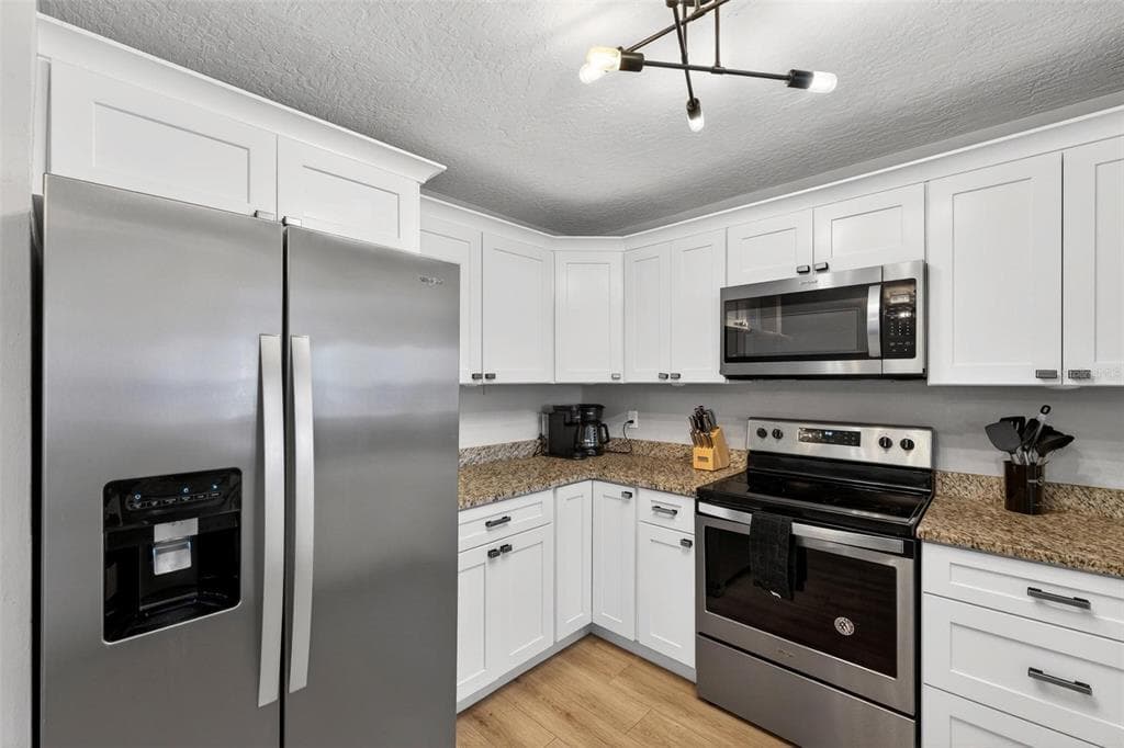 113 DELEON ROAD photo 18