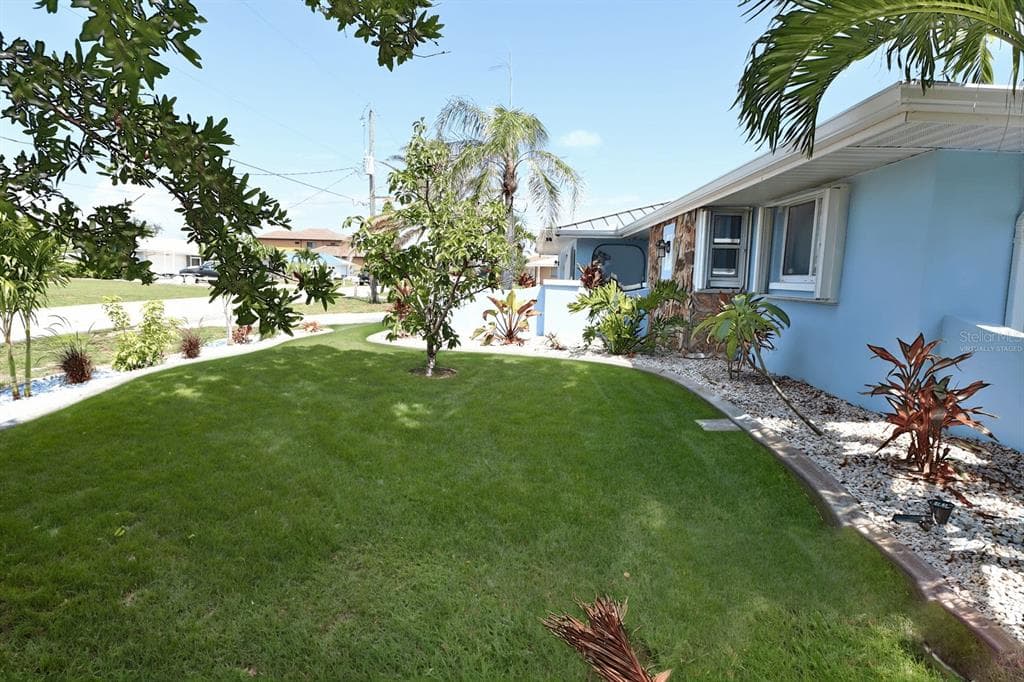 107 SINCLAIR STREET SE photo 8