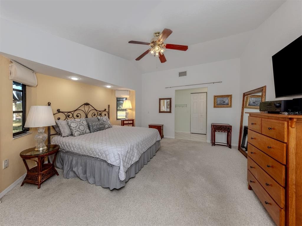 17127 CAPE HORN BOULEVARD photo 13