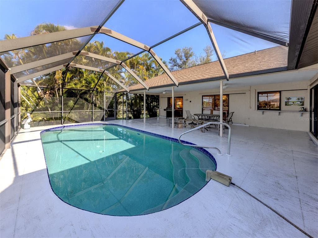 17127 CAPE HORN BOULEVARD photo 22
