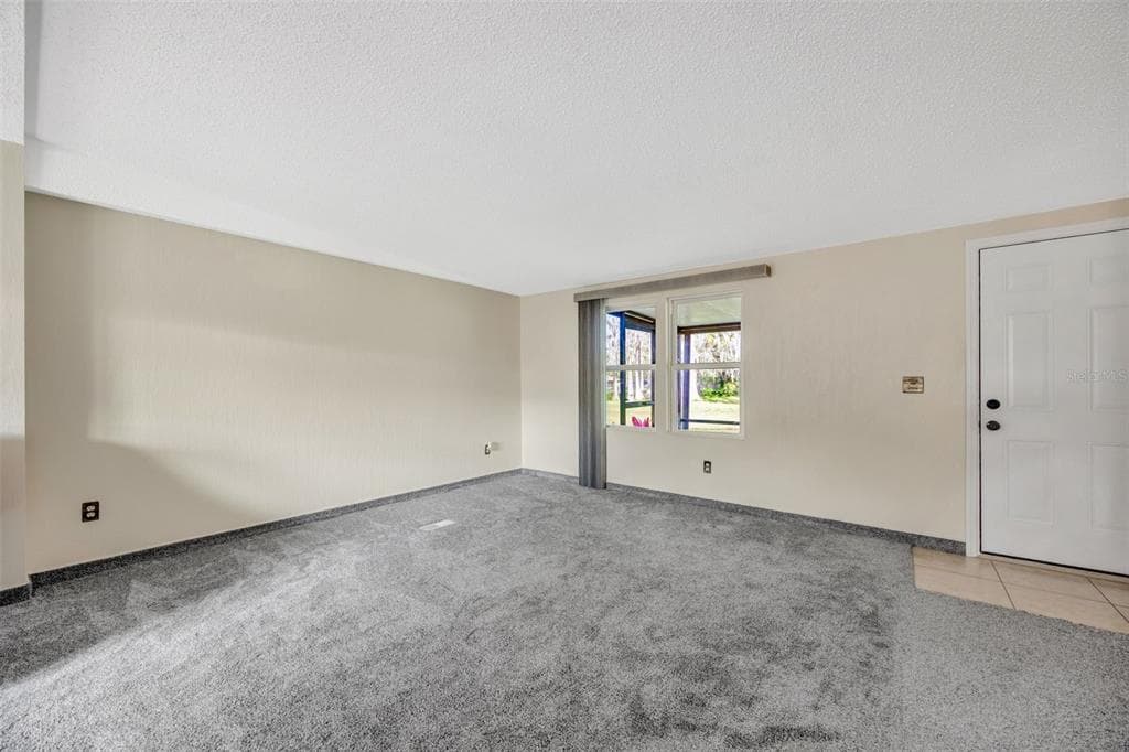 15615 WILLOWDALE ROAD photo 16