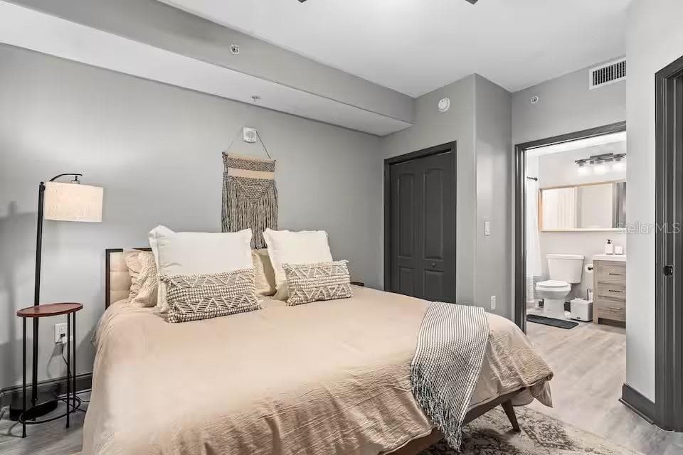13415 BLUE HERON BEACH DRIVE 706 photo 11
