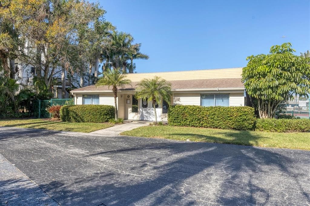1714 69TH AVENUE W B404 photo 25