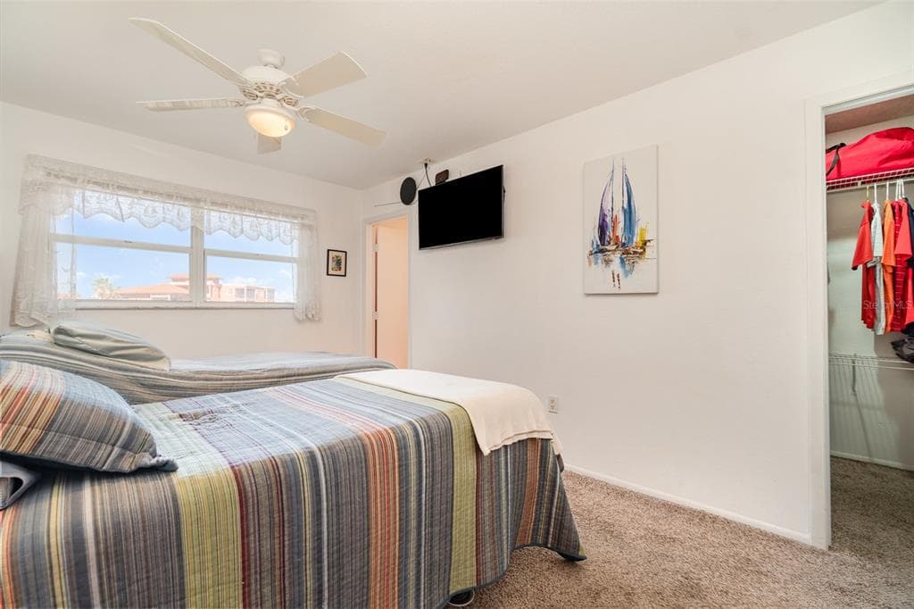 2700 MAGDALINA DRIVE 2B photo 17
