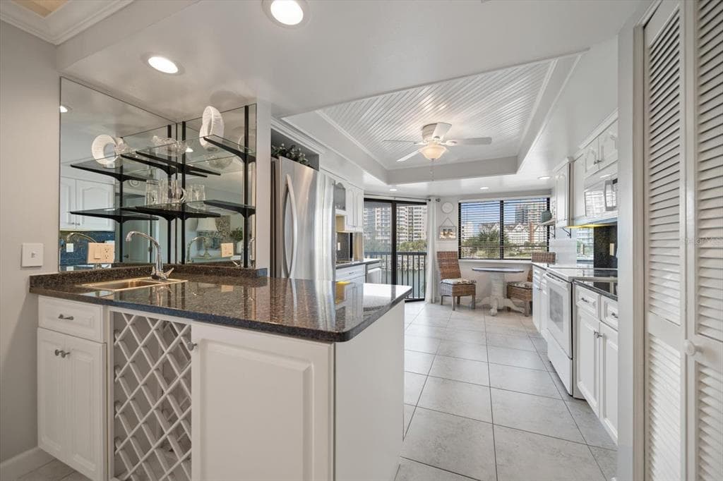 1651 SAND KEY ESTATES COURT 28 photo 15