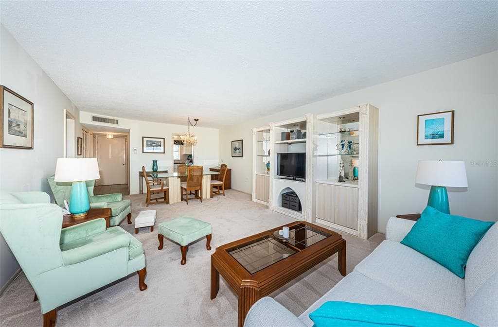 4725 COVE CIRCLE 808 photo 17