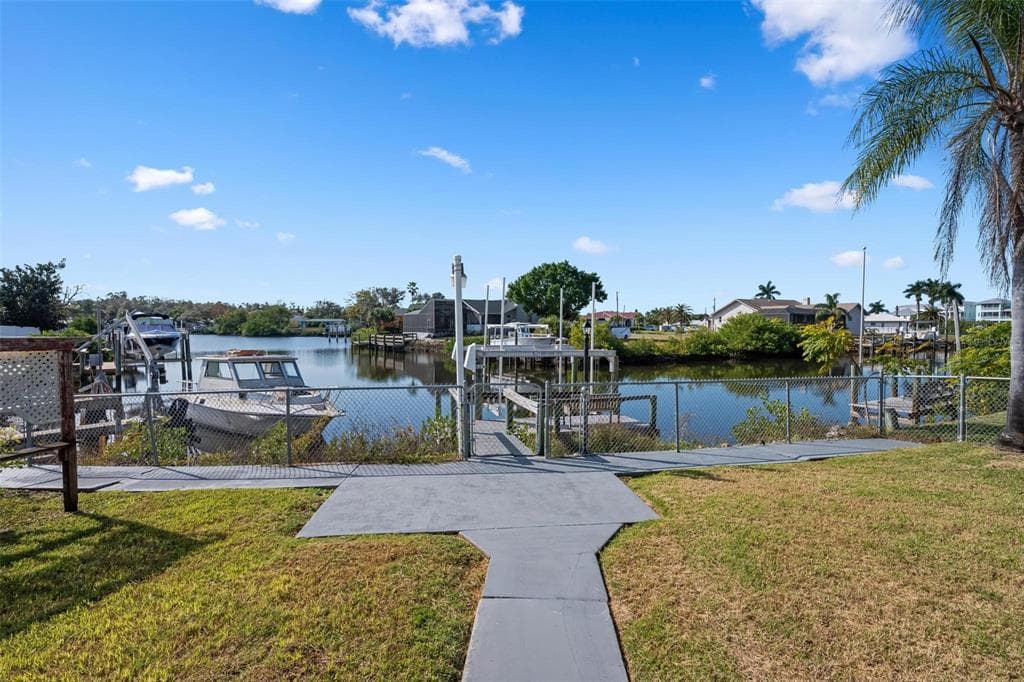 1503 MARLIN STREET photo 25