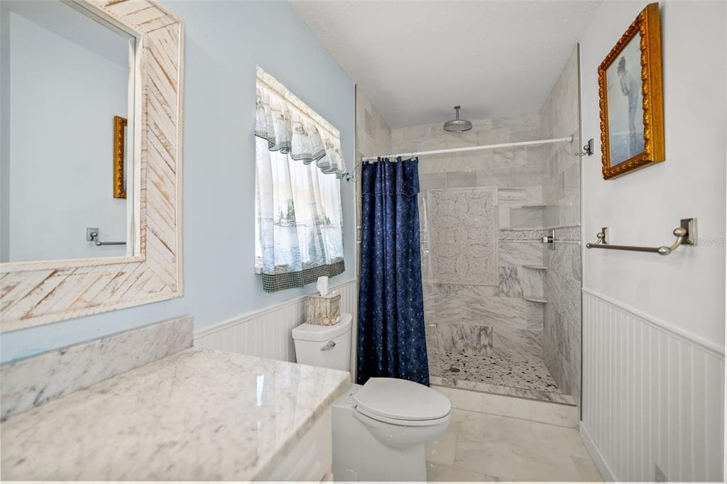600 NORMANDY ROAD photo 20