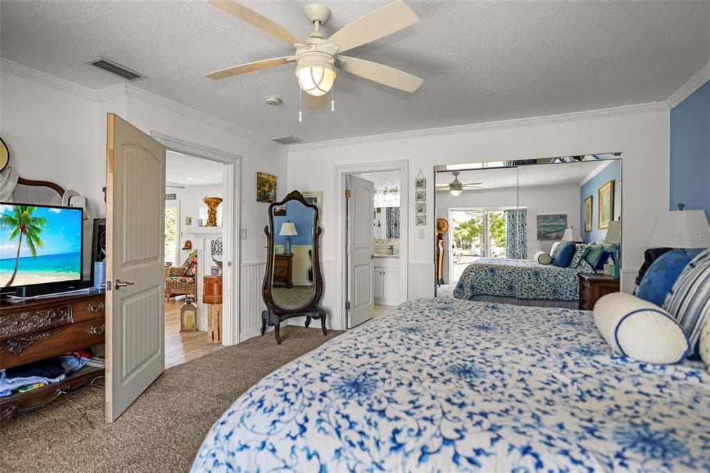 600 NORMANDY ROAD photo 18