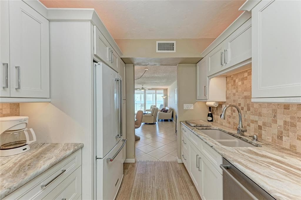5200 GULF DRIVE 302 photo 13