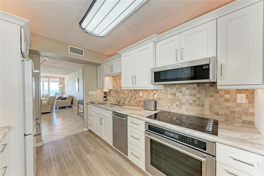 5200 GULF DRIVE 302 photo 12