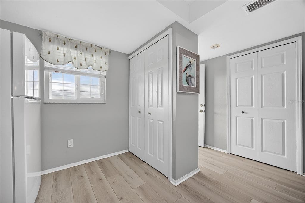 3310 LOVELAND BOULEVARD 405 photo 6
