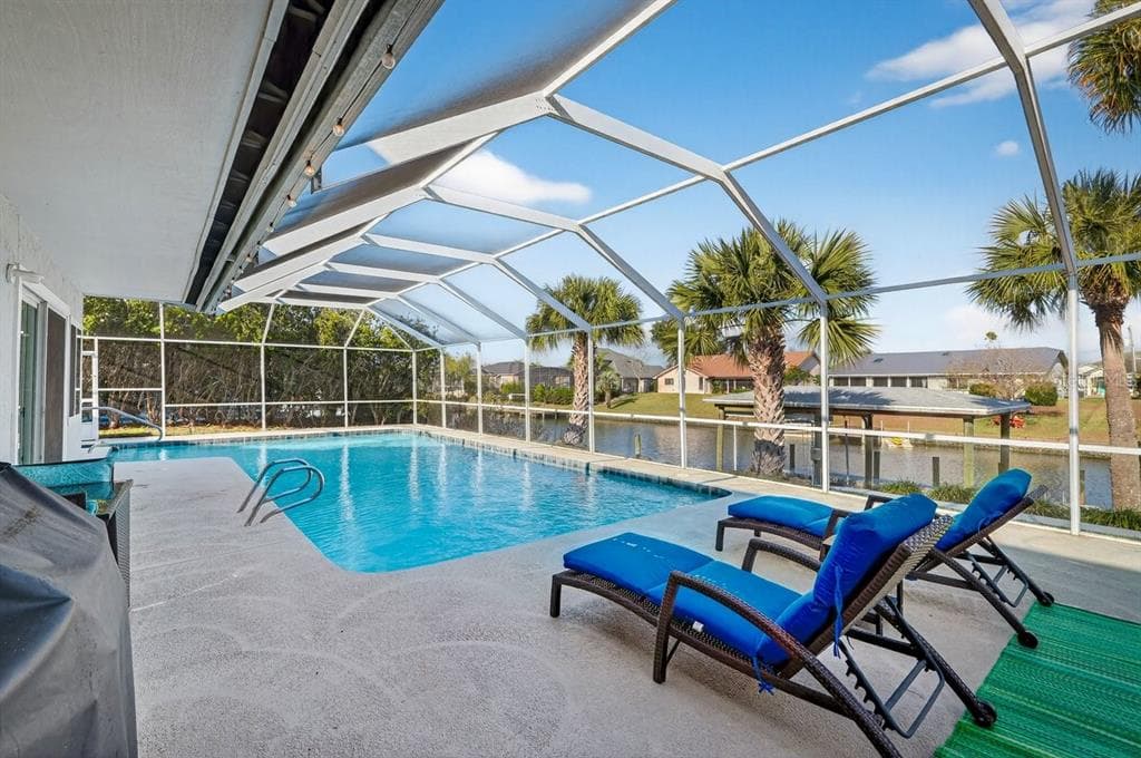 10 FLEMING COURT photo 7
