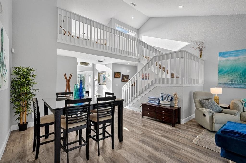 10 FLEMING COURT photo 19