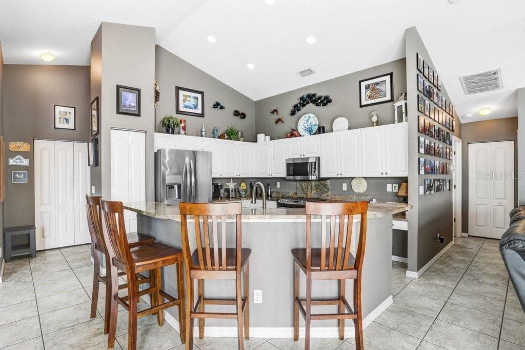 1161 MARINA DRIVE photo 10