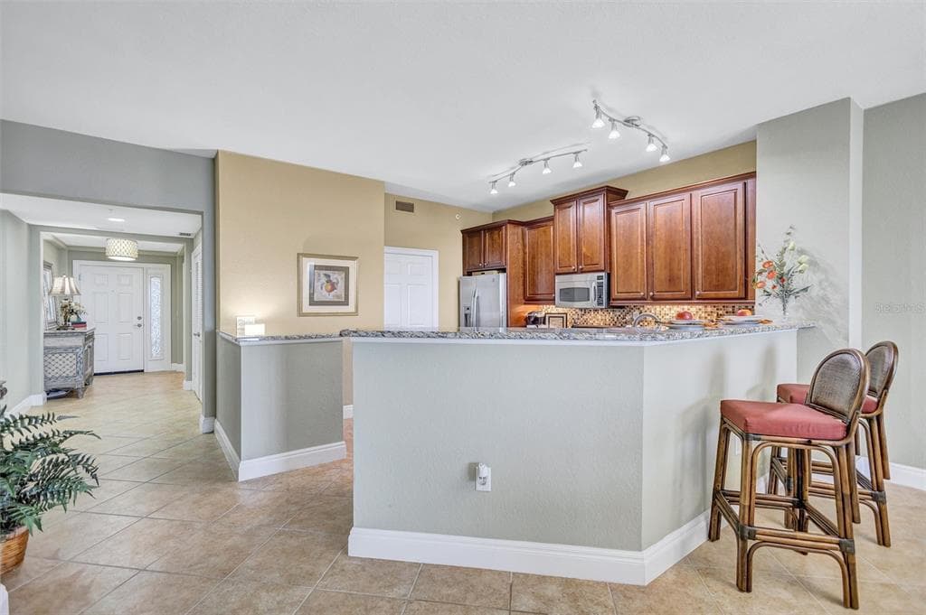 2925 TERRA CEIA BAY BOULEVARD 2703 photo 9