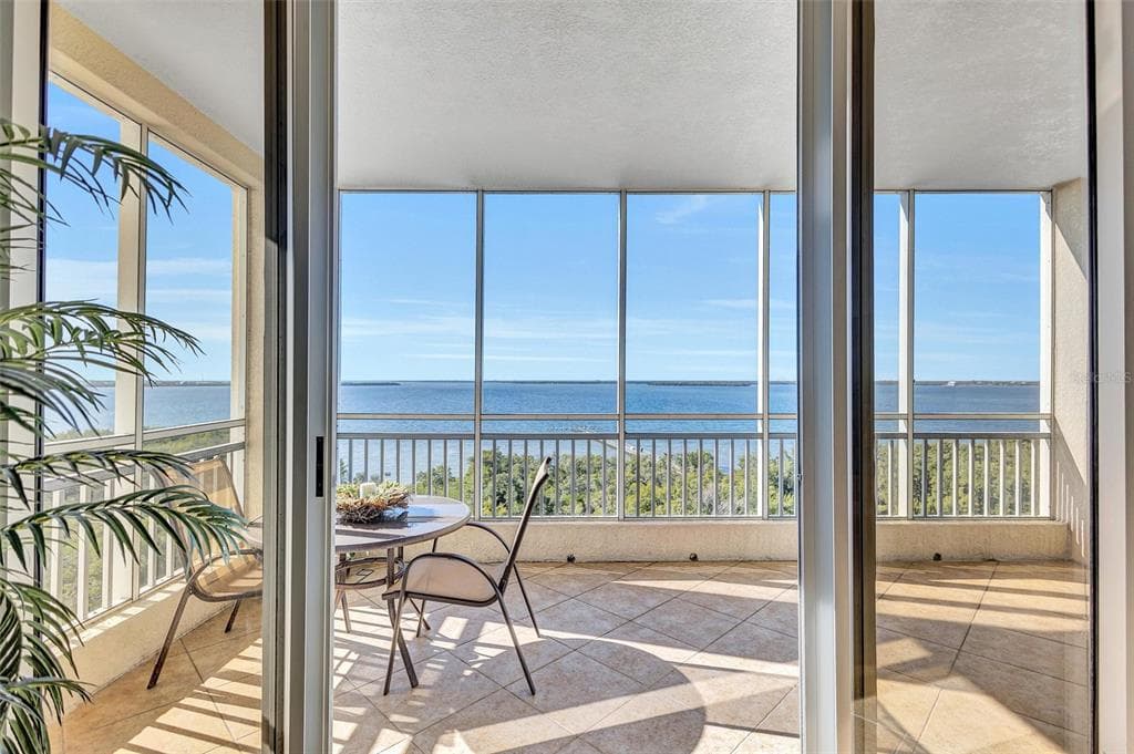 2925 TERRA CEIA BAY BOULEVARD 2703 photo 14