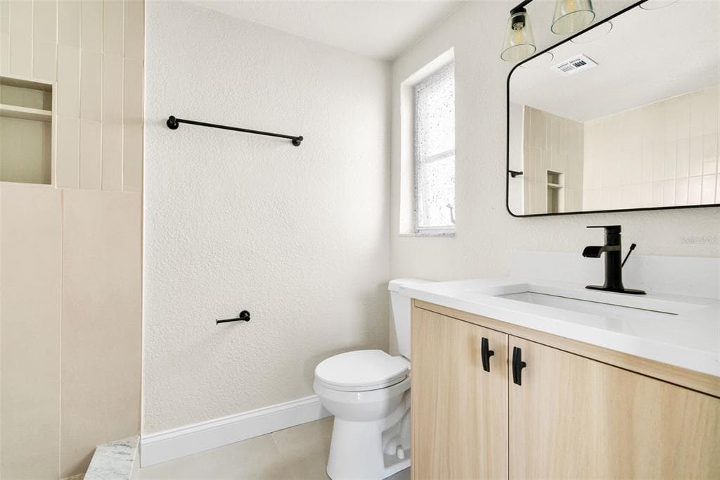 13804 VICTOR AVENUE photo 25