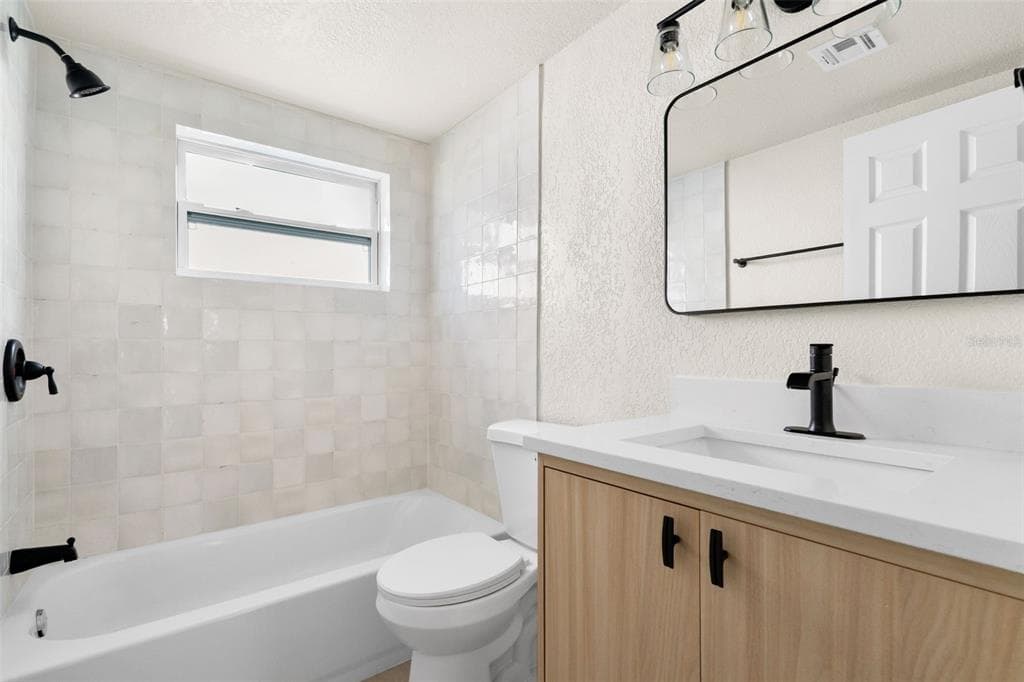 13804 VICTOR AVENUE photo 21
