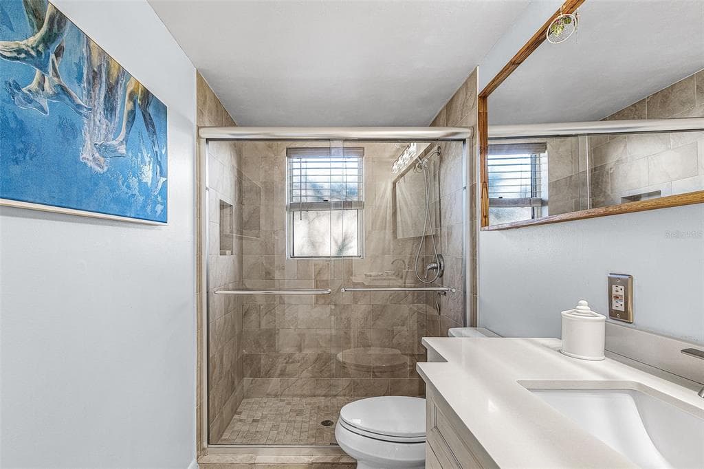 3831 SE 11TH PLACE 101 photo 16