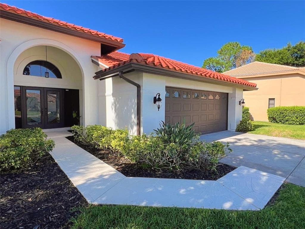 4804 LONGWATER WAY photo 10