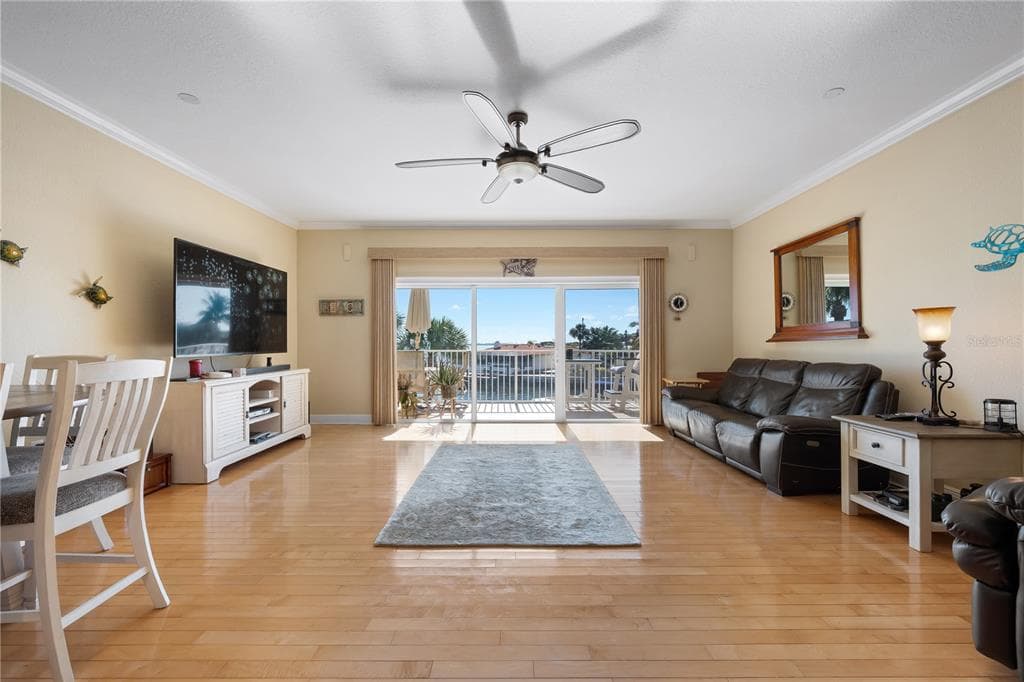 9923 MANATEE AVENUE W photo 7